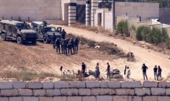 إسرائيل/الأرض الفلسطينية المحتلة: حصار منازل الفلسطينيين في قصرة يمثل تصعيدًا لا يرحم في عنف المستوطنين المدعوم من الدولة