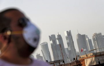 Qatar. Des travailleurs migrants expulsés illégalement pendant la pandémie de COVID-19