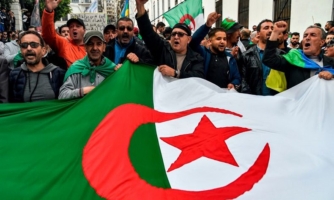 Algérie. Le processus de réforme constitutionnelle écorné par la répression