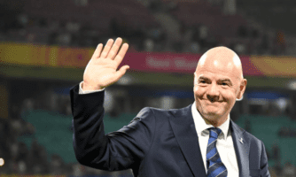 Coupe du Monde 2022 : « En appelant à “se concentrer sur le football”, Gianni Infantino tente d’exonérer la FIFA de toute responsabilité »