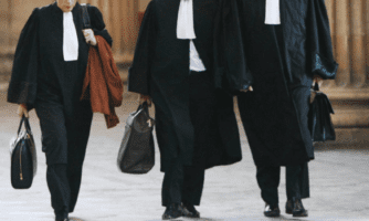Tunisie. Les autorités ajoutent des avocat·e·s défenseurs des droits humains à l’affaire du « complot » montée de toutes pièces