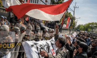 Pétition: Jugés pour avoir manifesté pacifiquement en Indonésie