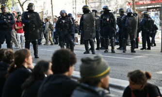 France. Les autorités doivent apaiser les tensions et protéger le droit de réunion pacifique lors des manifestations lycéennes prévues le 6 octobre